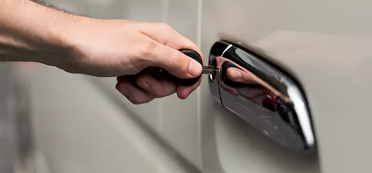 Why Choose Our Auto Locksmith Team in Dyersburg, TN?